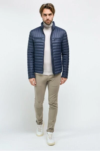 Colmar Gewatteerde Jassen Blauw Lightweight Puffer Jacket With Chest Pockets Blue 1 Colmar Gewatteerde Jassen Blauw Lightweight Puffer Jacket With Chest Pockets Blue